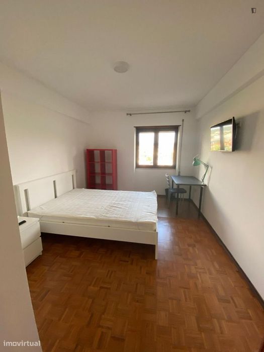 Quarto - localizado em Coimbra