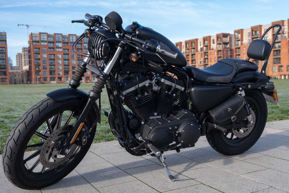 Harley Davidson Iron883 - de Garagem