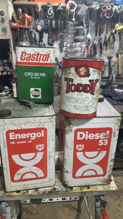 Latas café  Lira Porto Nido  café e outras