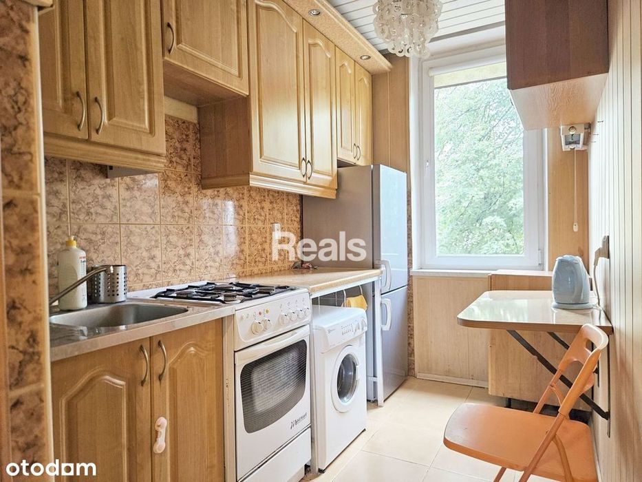 Bródno 2 pokoje dwustronne duży balkon 7 min Metro