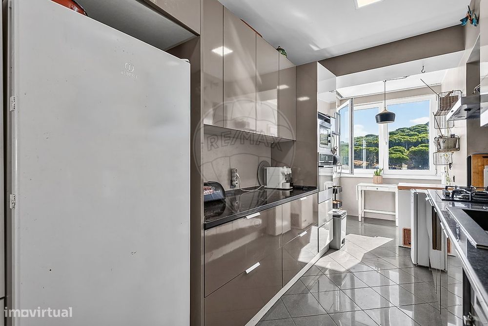Apartamento T4 para venda