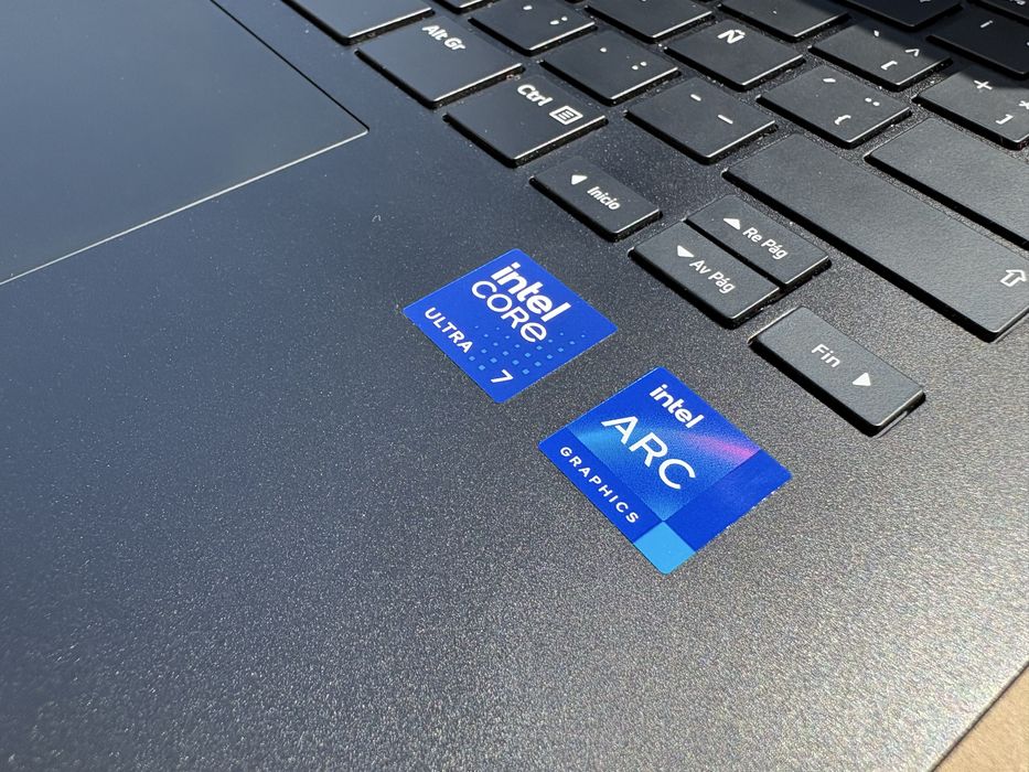 LG Gram 14Z90S | intel core Ultra 7 | 16gb Ram | 512gb