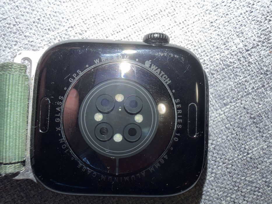 Apple Watch Series 10 46 mm GPS – Czarny | Bateria 96% | Stan bardzo dobry