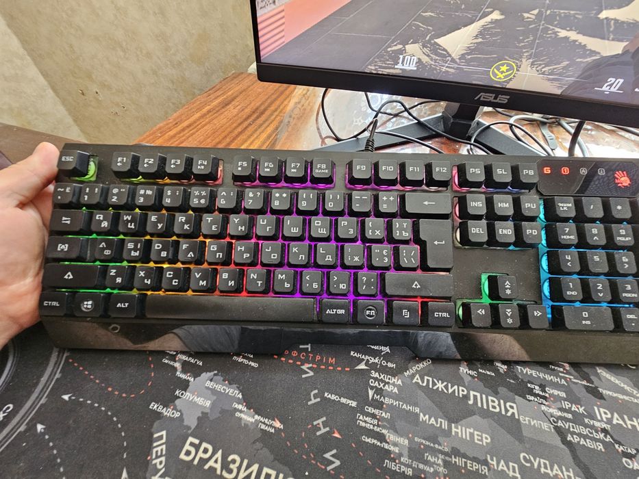 Клавіатура Bloody Q135