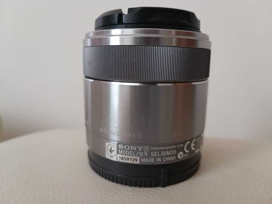 Sony E SEL 30 3.5 macro B