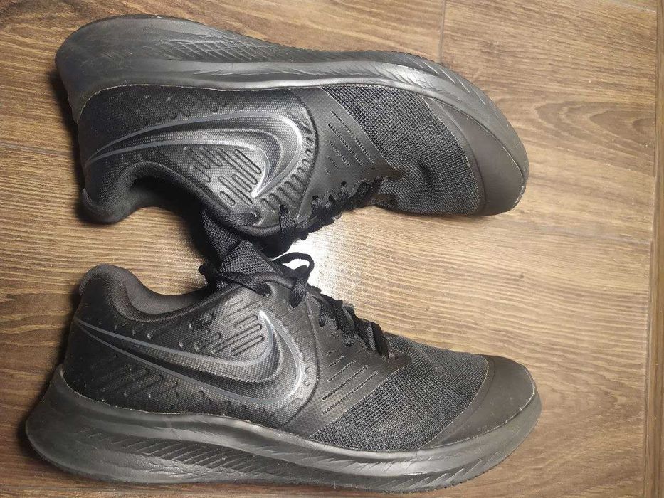 Кросівки для бігу оригінал NIKE Star Runner 2