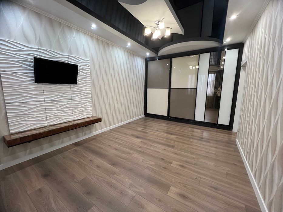 Квартира з ремонтом в сучасному ЖК в Приморського району