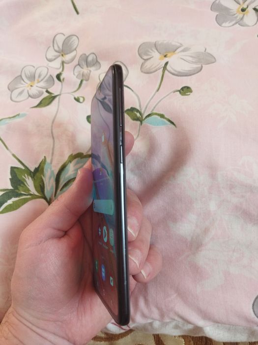 Samsung galaxy A40 SM-A405F.  4/64 NFC