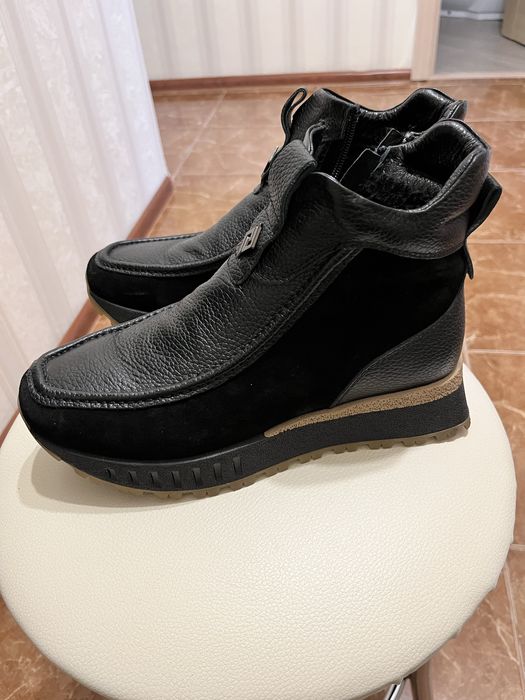 Взуття взуття взуття.