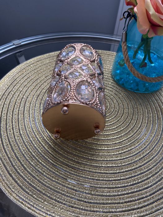 Pojemnik na kwiaty, długopisy, pędzle