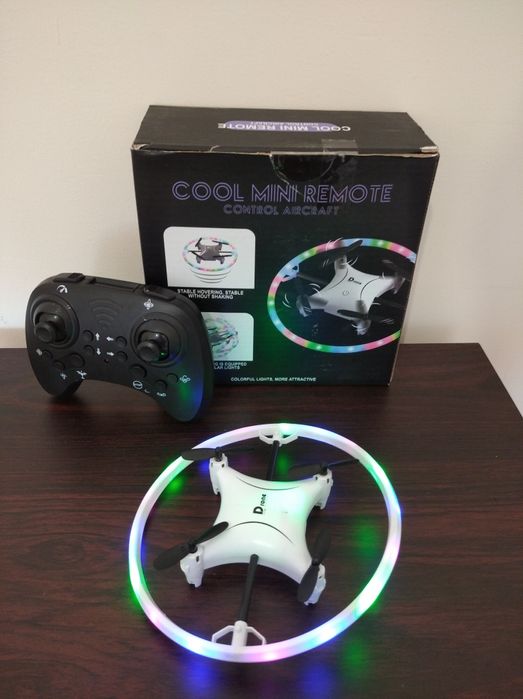 Дитячий квадрокоптер. Підсвітка