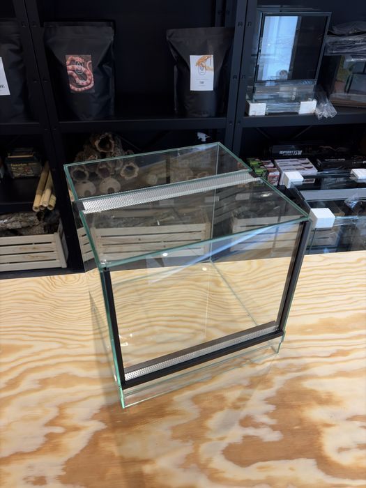 Terrarium szklane 30x30x30 gilotyna