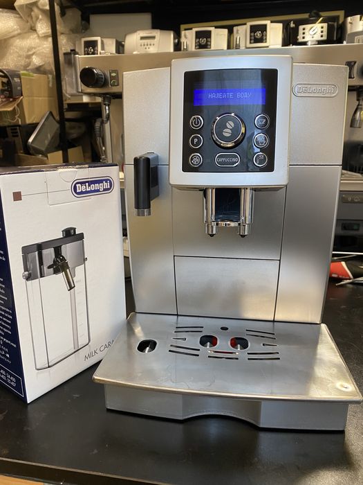 Кофемашина Delonghi Capuccino с молочником