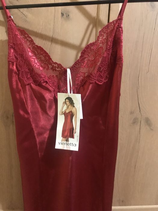 Продам комбинацию новая