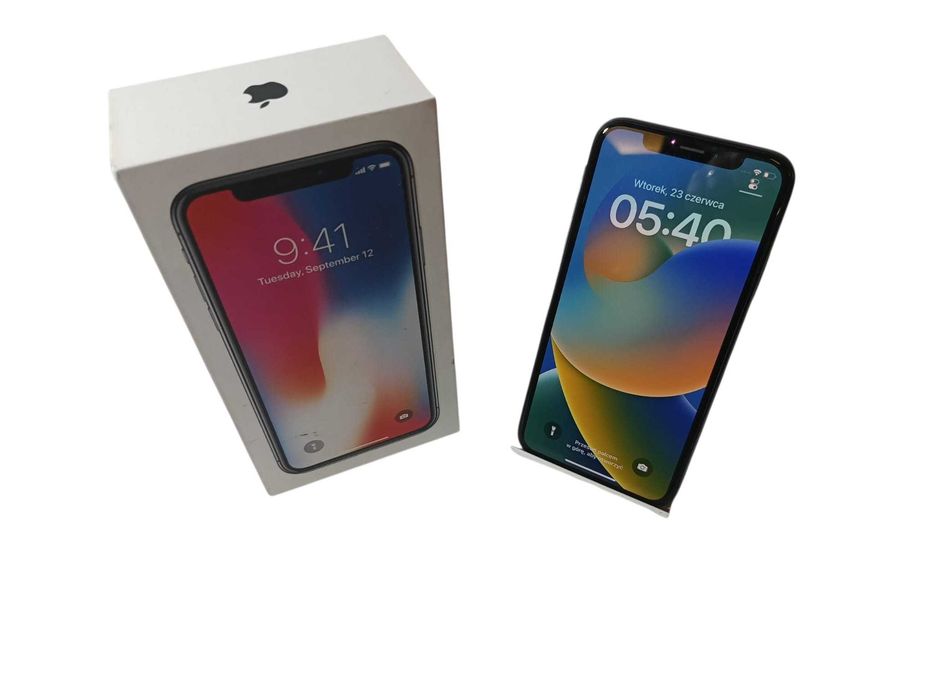 Smartfon APPLE iPhone X 64GB