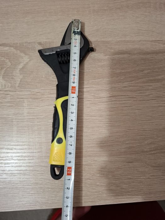 Ключь разводной узкие губки