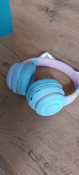 Słuchawki dziecięce RGB wejście na kartę bluetooth