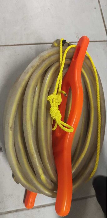 Enrolador de cabo flutuante - Beuchat - Caça Submarina