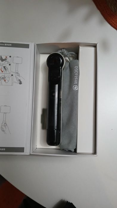 Vendo Estabilizador  insta 360 flow em perfeitas condições