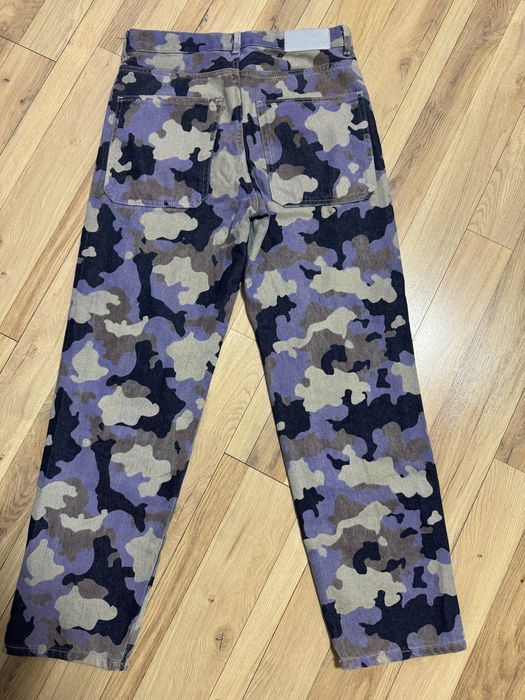 камуфляжні штани Bershka