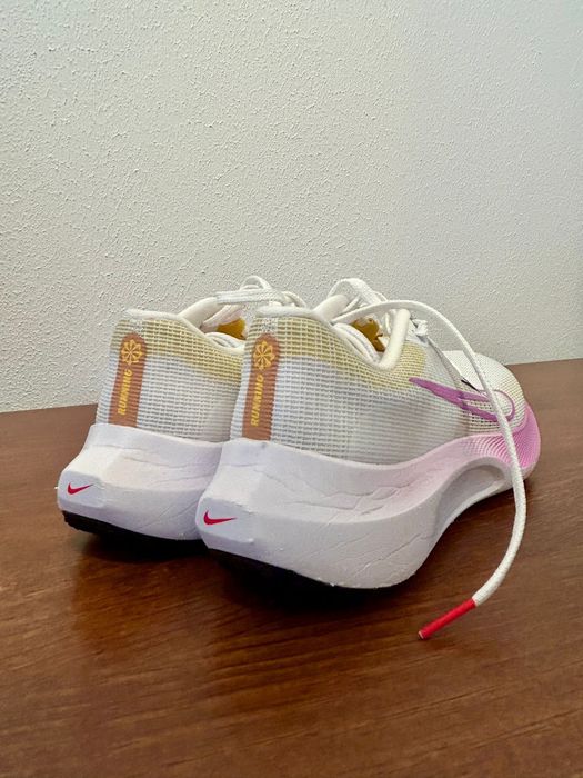 Sapatilhas Nike Zoom Fly 5