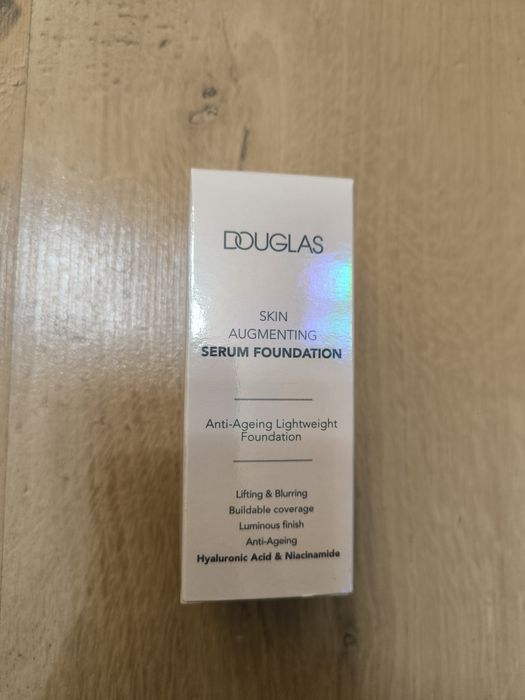 Podkład Douglas Skin Agumenting Serum Foundation 3.5LN Beige