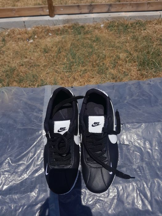 Tenis pretos número 39 novos