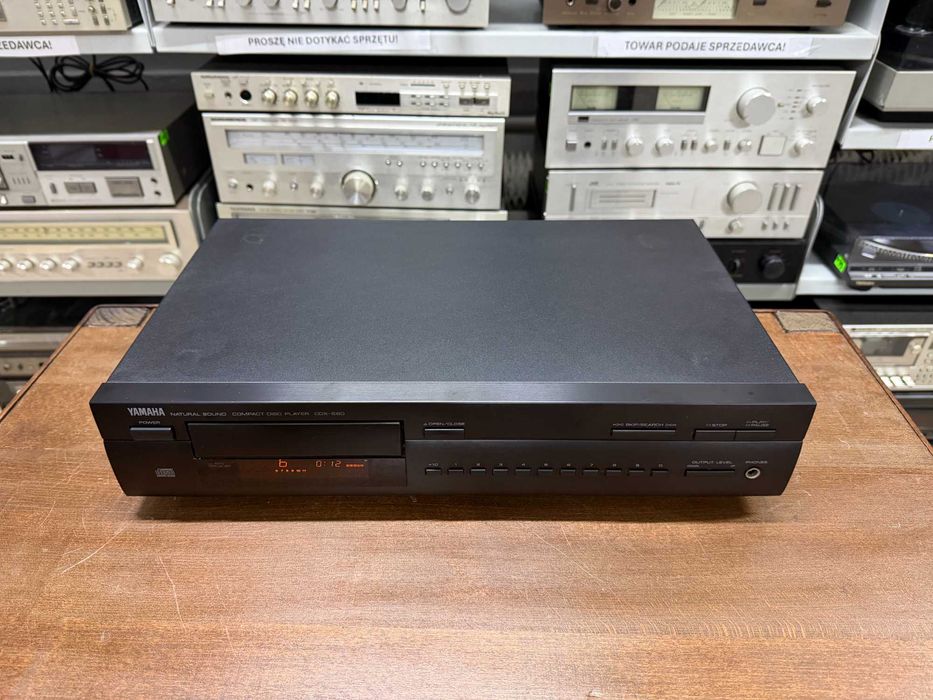 Odtwarzacz płyt CD Yamaha CDX-580 Audio Room