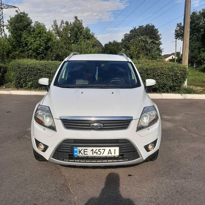 Автомобіль Форд Куга