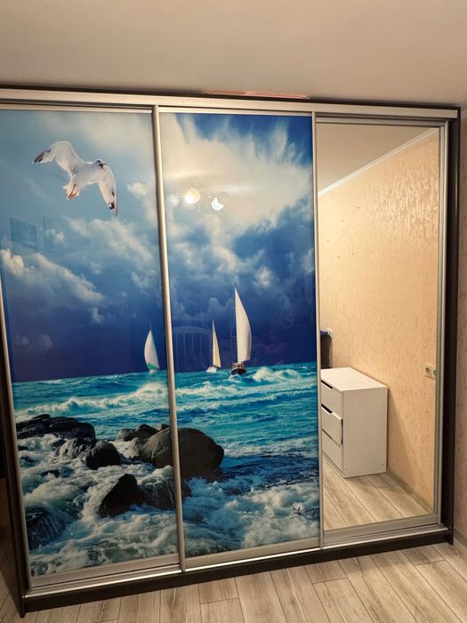 Шафа-купе 2.4х2.4, б/в