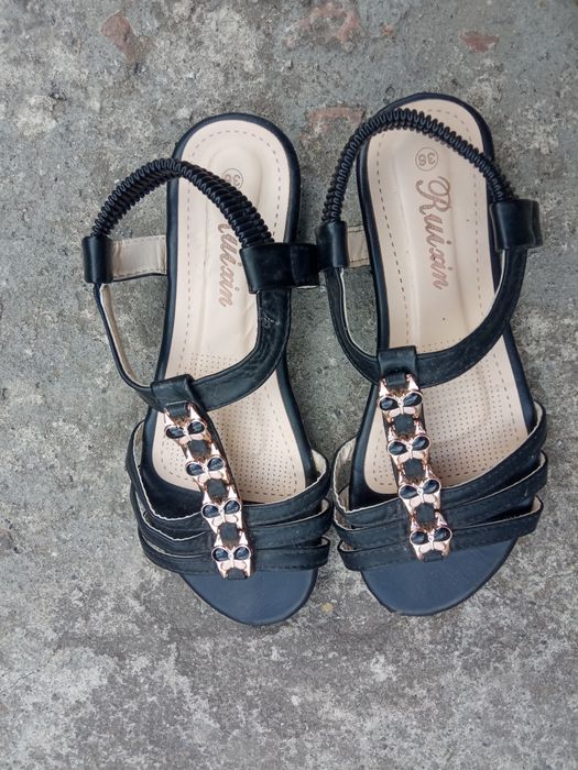 Босоніжки підліткові дівчачі