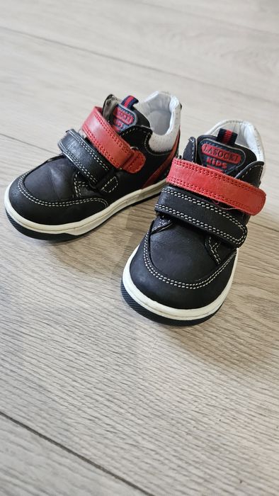 Półbuty  skórzane ccc lasocki 21