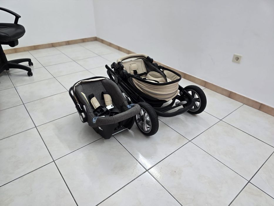 Carrinho de Bebé 3 em 1 ZY Baby – Em Excelente Estado!