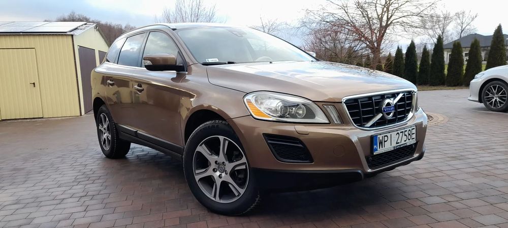 Volvo XC 60 VOLVO XC 60 D5 AWD RDesign webasto