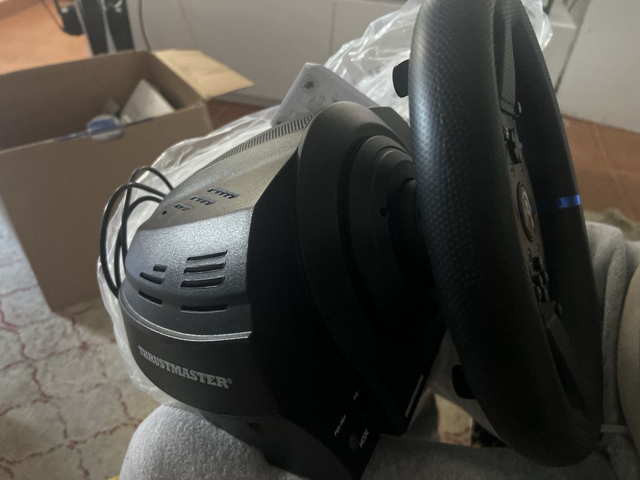 Volante Thrustmaster T300 RS GT Edition