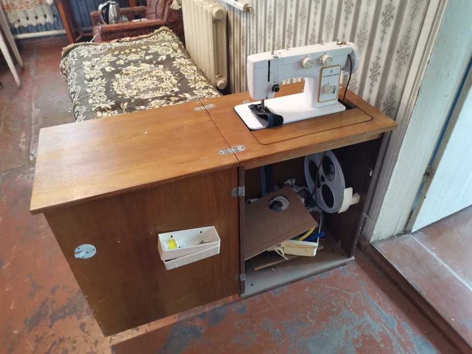 Швейна Машинка ЧАЙКА-142М