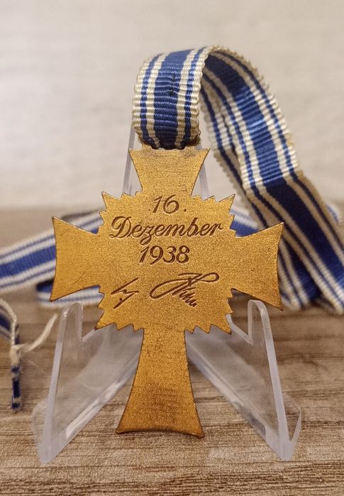 Militaria de Trincheira Cruz de Mãe alemã em Bronze