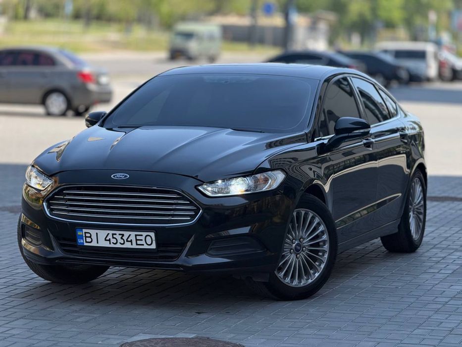 Ford Fusion в супер состоянии!