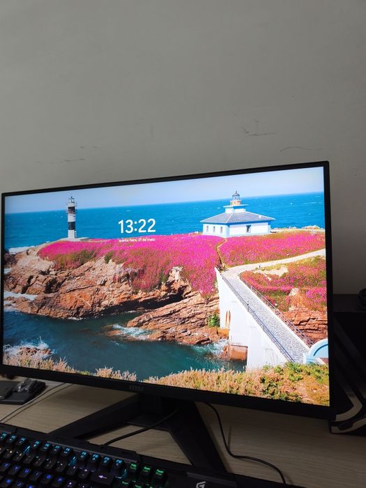 Torre Gamer AM5 com monitor MSI 27 IPS