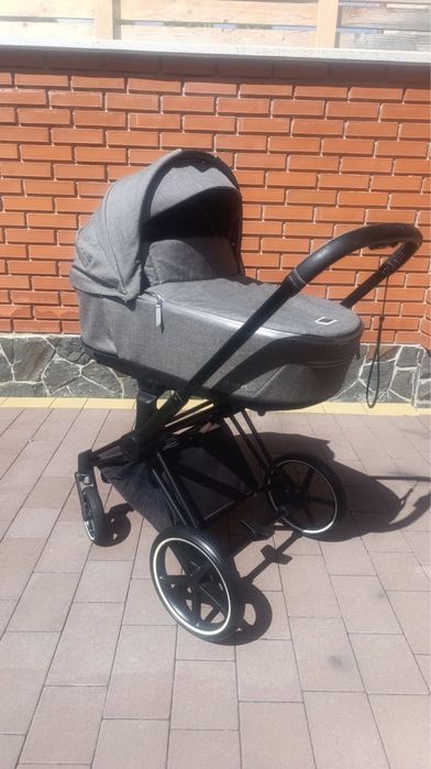 Продам коляску в гарному стані модель Cybex Priam 3.0 stoller