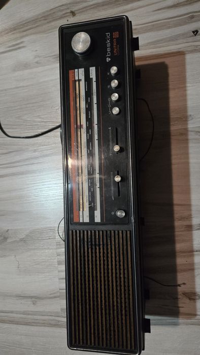Radio Unitra Beski Diora PRL