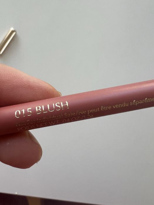 Карандаш для губ Estee Lauder