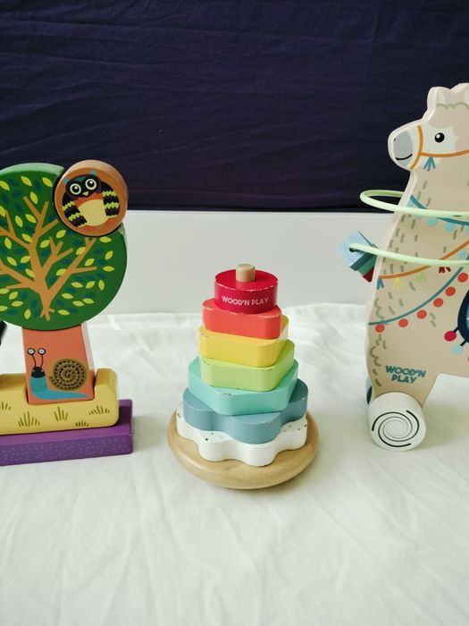 Lote brinquedos Montessori em madeira +12M