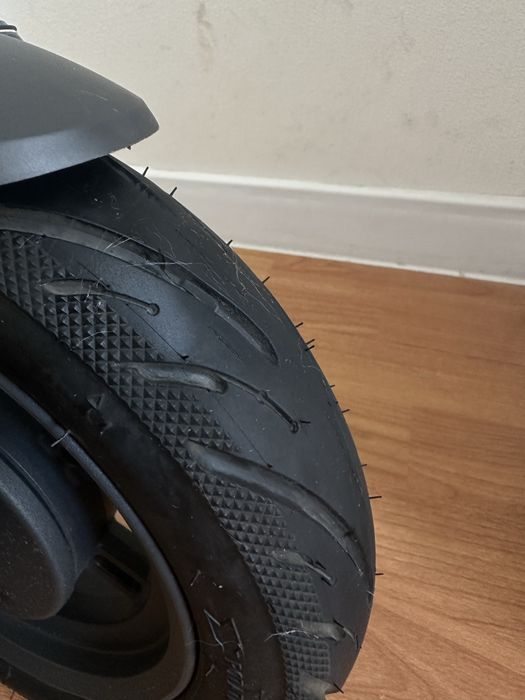 Електросамокат Xiaomi Mi Electric Scooter Elite