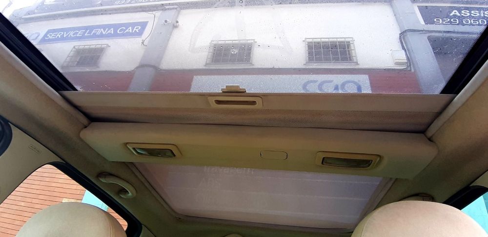 Lancia Musa 2005 – Teto de Abrir – Para Reparação / Peças