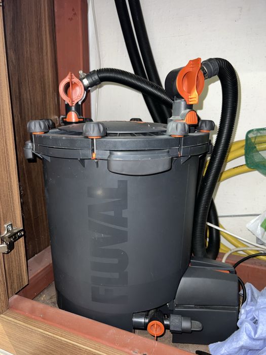 Продам насос fluval fx5
