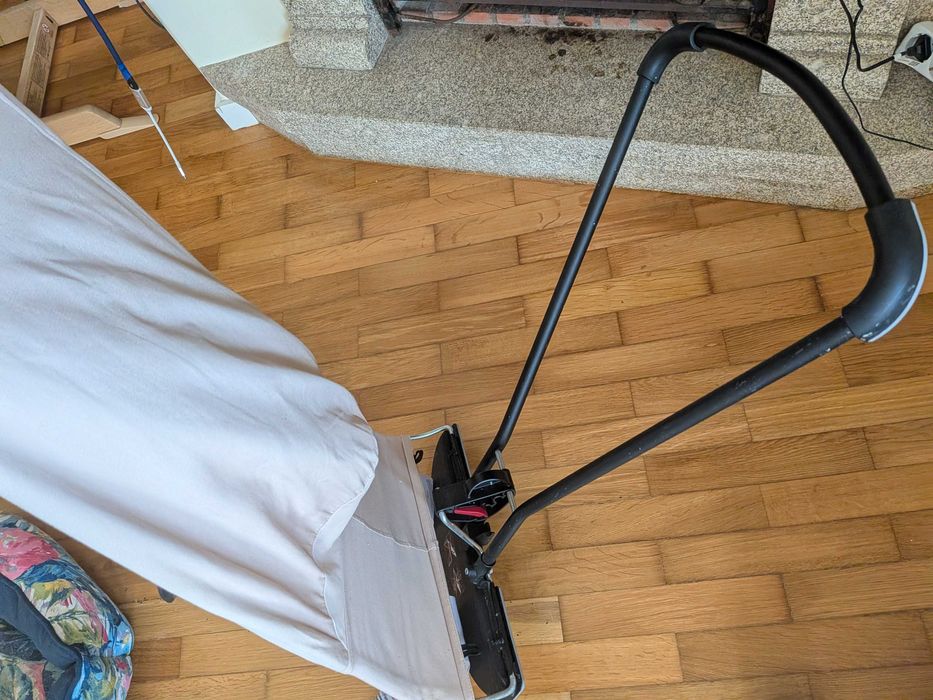 Baby Bjorn Bouncer Seat + Toy