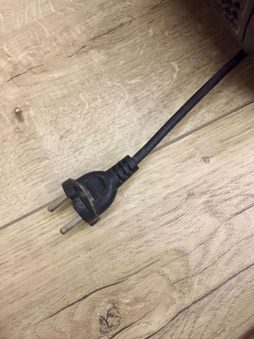 Пилосос LG  VK75204H  без труби