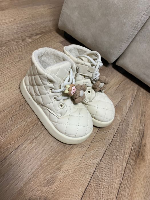 Черевики Хайтопи ботінки для дівчинки весна