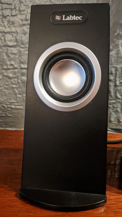 Colunas Estéreo Labtec